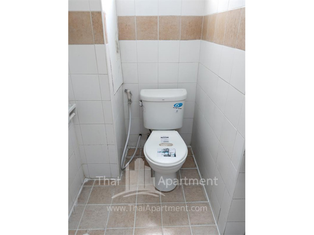 กาญจน์ศิริเพลส_bathroom2