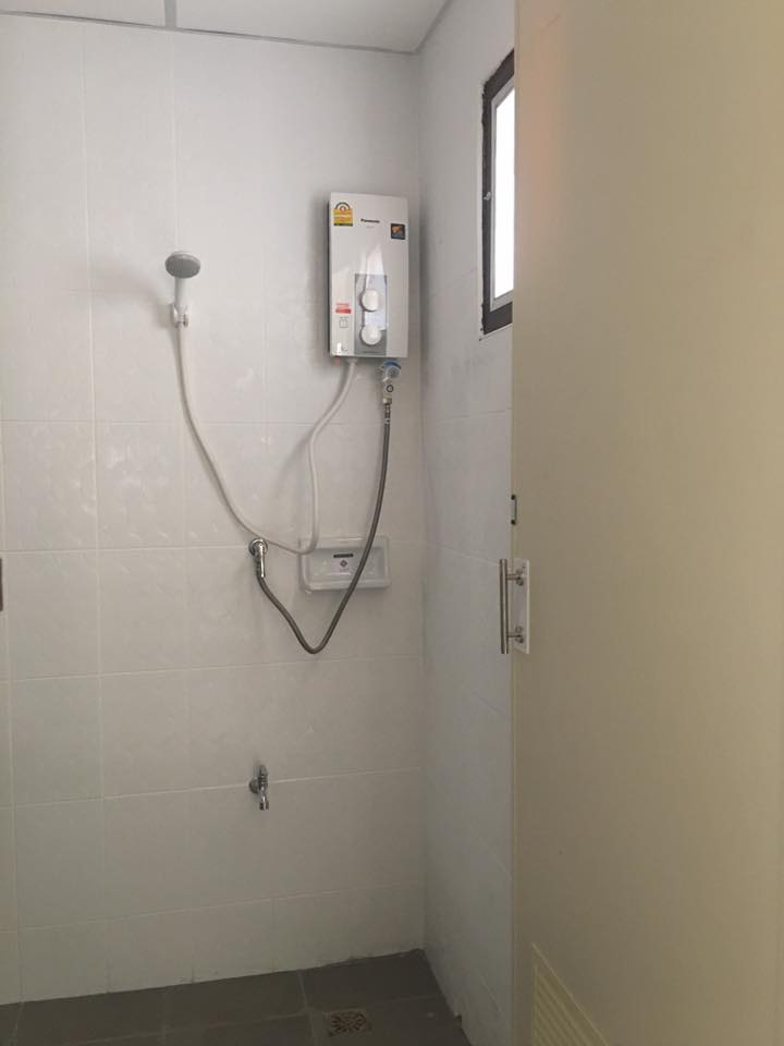 ทรัพย์สมบูรณ์_อพาร์ตเม้นต์_bathroom2
