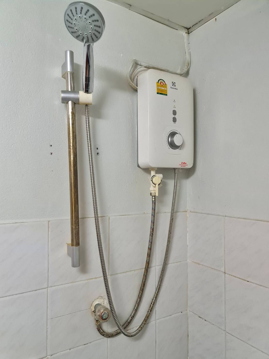 ธารทิพการ์เด้นเพลส_bathroom